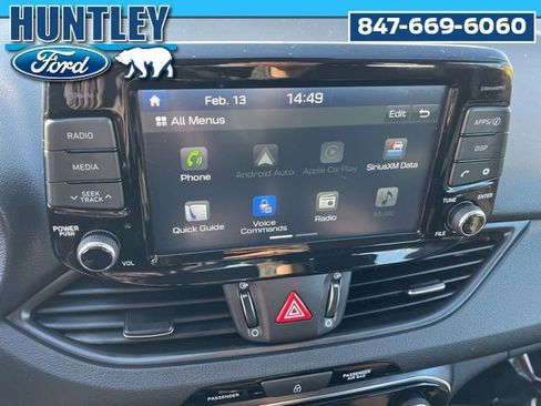 Used 2020 Hyundai Elantra GT image 23