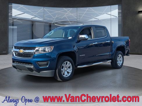 Used 2019 Chevrolet Colorado LT image 1