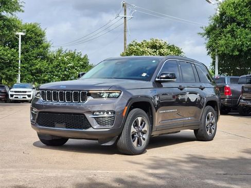Used 2022 Jeep Grand Cherokee Limited 4xe AWD/4WD image 3