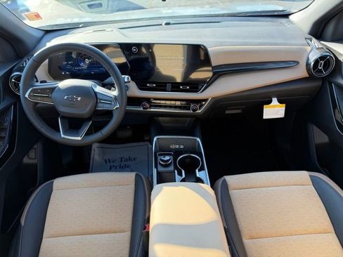 New 2026 Chevrolet Equinox ACTIV FWD image 24