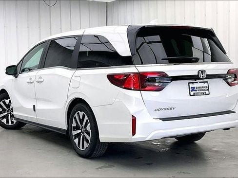 New 2026 Honda Odyssey EX-L image 5