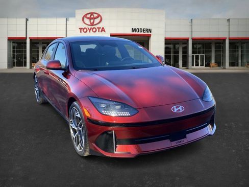 Used 2023 Hyundai Ioniq 6 SEL image 3