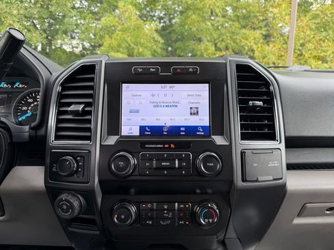 Used 2020 Ford F150 XLT w/ Equipment Group 302A Luxury AWD/4WD image 16