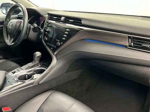 Used 2020 Toyota Camry XSE w/ Carpet Mat Package image 24
