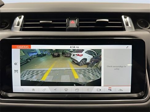 Used 2022 Land Rover Range Rover Sport HSE Dynamic image 24