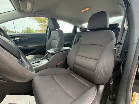 Used 2023 Chevrolet Malibu LT FWD image 8