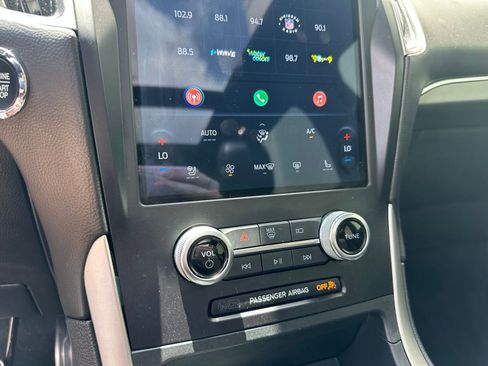 Used 2024 Ford Edge ST-Line AWD/4WD image 11