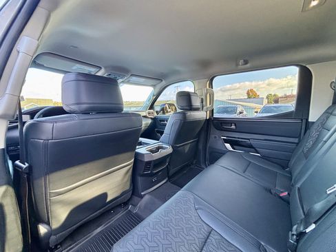 Used 2024 Toyota Tundra Limited image 21