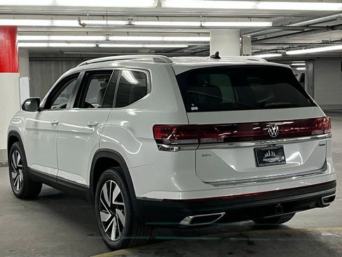 New 2026 Volkswagen Atlas SEL image 5
