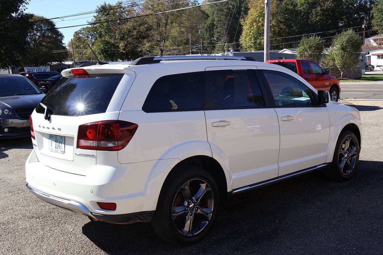 Used 2016 Dodge Journey Crossroad w/ Rear Seat Video Group I FWD image 9