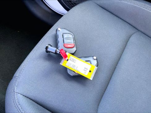 Used 2018 Jeep Wrangler Unlimited Sport S image 14