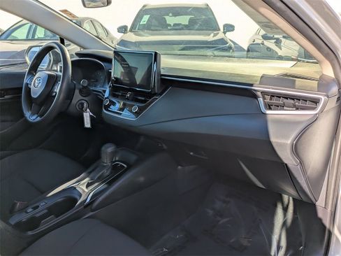 Used 2023 Toyota Corolla LE image 33