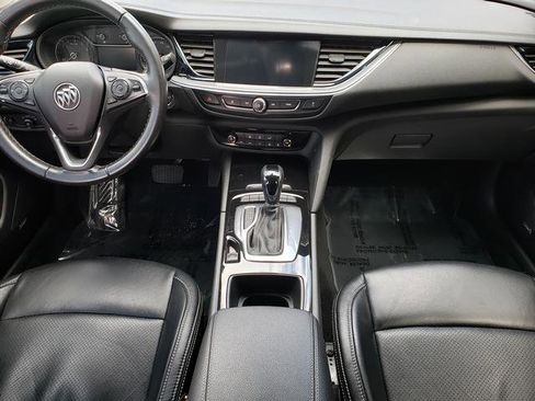 Used 2019 Buick Regal Preferred w/ Sights and Sounds Package image 14