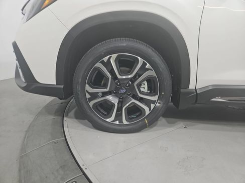 New 2026 Subaru Ascent Limited image 27