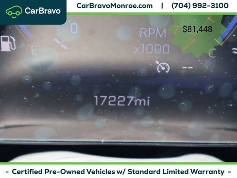 Certified 2025 Chevrolet Suburban High Country AWD/4WD image 30