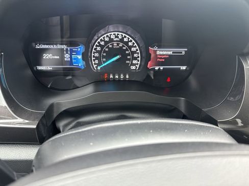 Used 2022 Ford Ranger Lariat w/ Equipment Group 501A High image 12