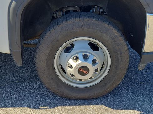 Used 2020 GMC Sierra 3500 4x4 Crew Cab w/ Convenience Package image 7