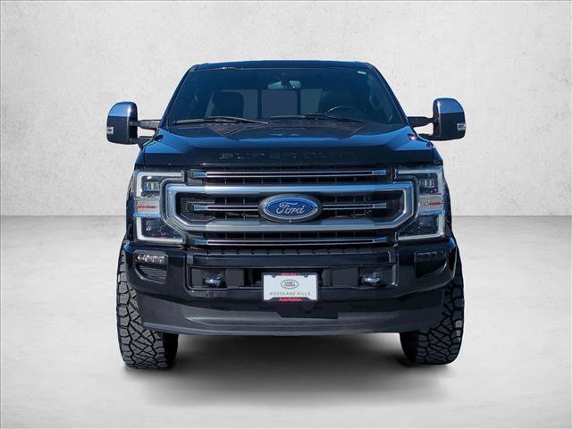 Used 2021 Ford F250 Platinum w/ FX4 Off-Road Package AWD/4WD image 2