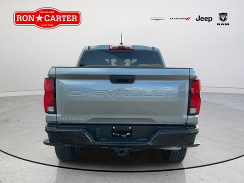 Used 2025 Chevrolet Colorado Z71 AWD/4WD image 5