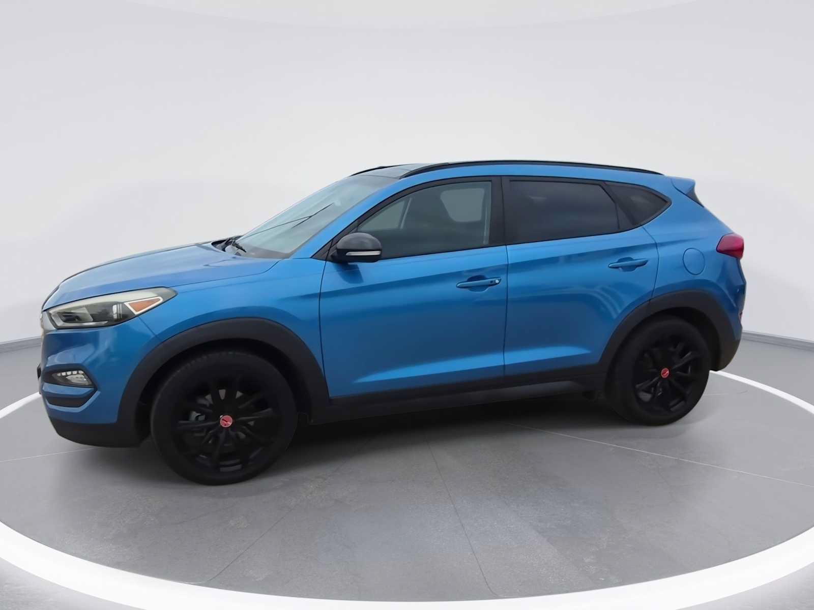 Used 2017 Hyundai Tucson Night AWD/4WD image 4