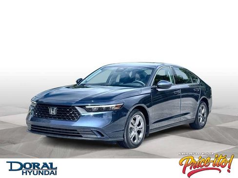 Used 2023 Honda Accord EX image 1