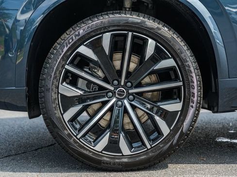 New 2026 Volvo XC90 T8 Ultra w/ Protection Package Premier AWD/4WD image 18