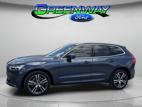 Used 2021 Volvo XC60 T6 Momentum AWD/4WD image 1