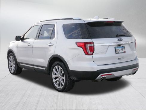 Used 2016 Ford Explorer Limited image 5
