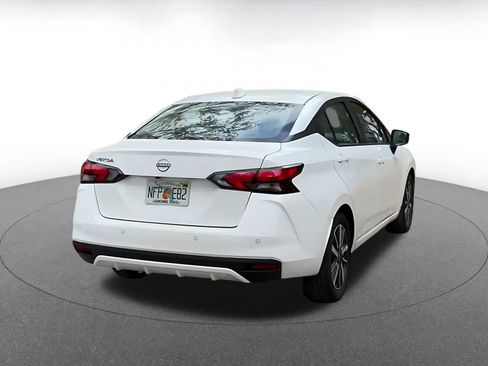 Used 2025 Nissan Versa SV image 15