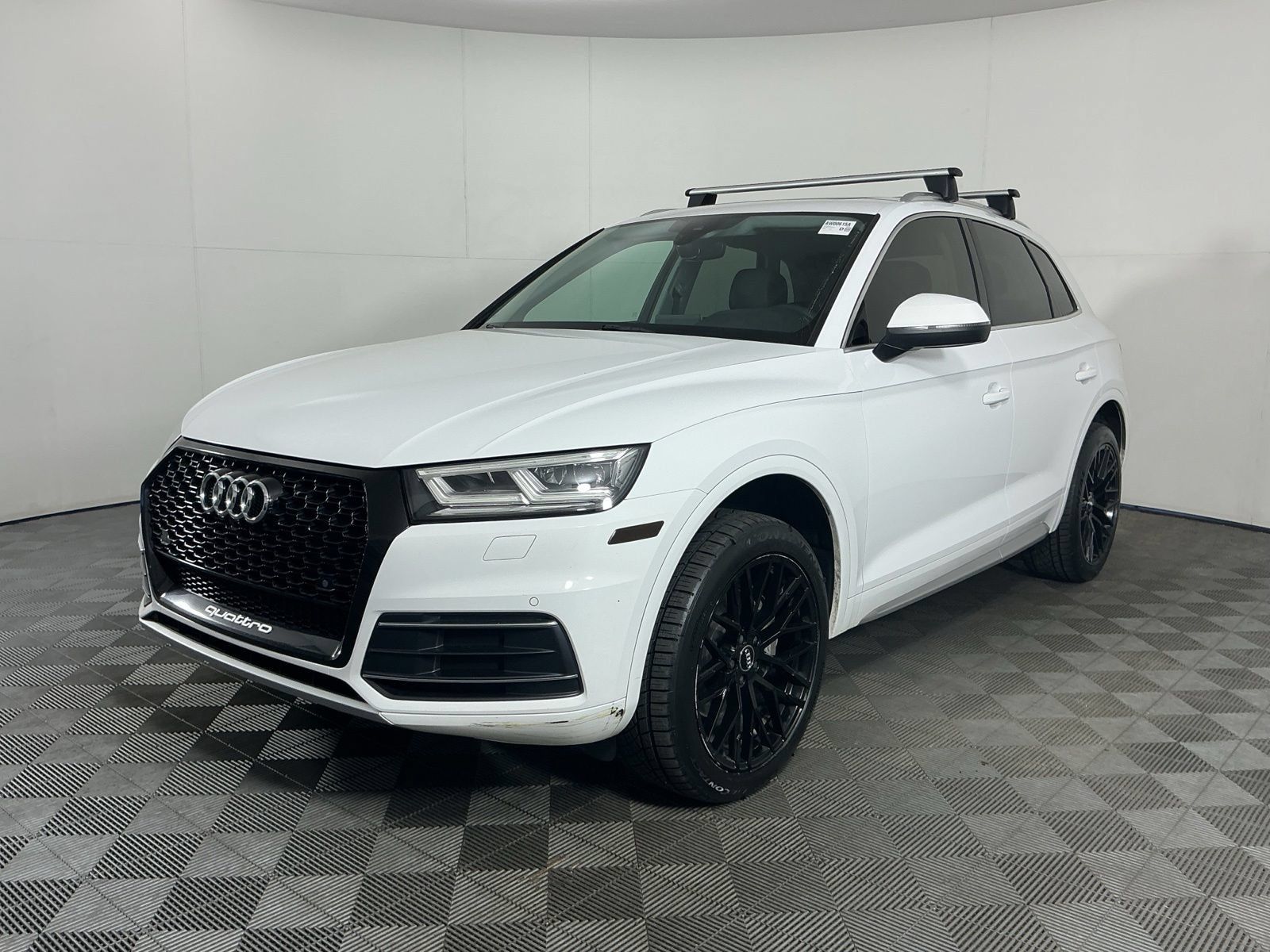 Used 2018 Audi Q5 2.0T Premium Plus w/ Premium Plus Package AWD/4WD image 3