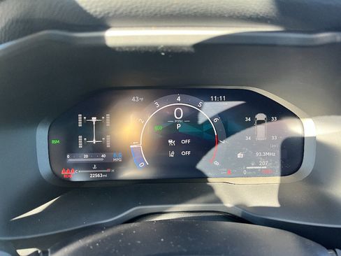 Used 2024 Toyota RAV4 Limited image 38