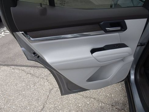 Used 2026 GMC Terrain Denali w/ LPO, Floor Liner Package AWD/4WD image 17