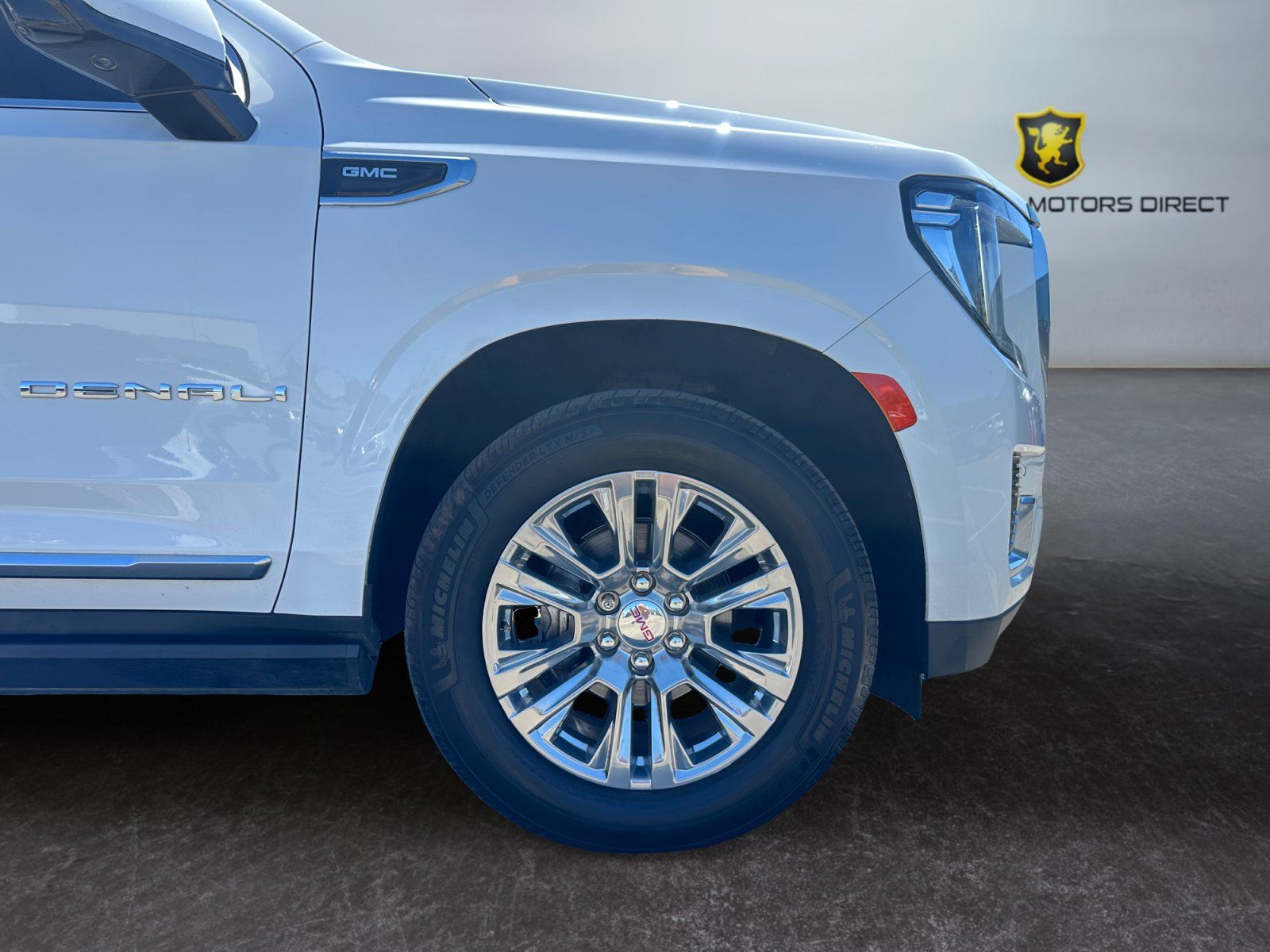 Used 2021 GMC Yukon XL Denali AWD/4WD image 14