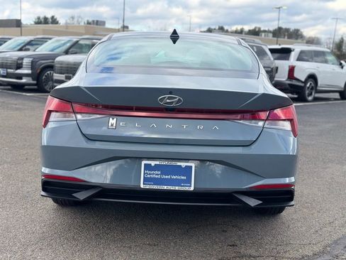 Certified 2023 Hyundai Elantra SEL image 5