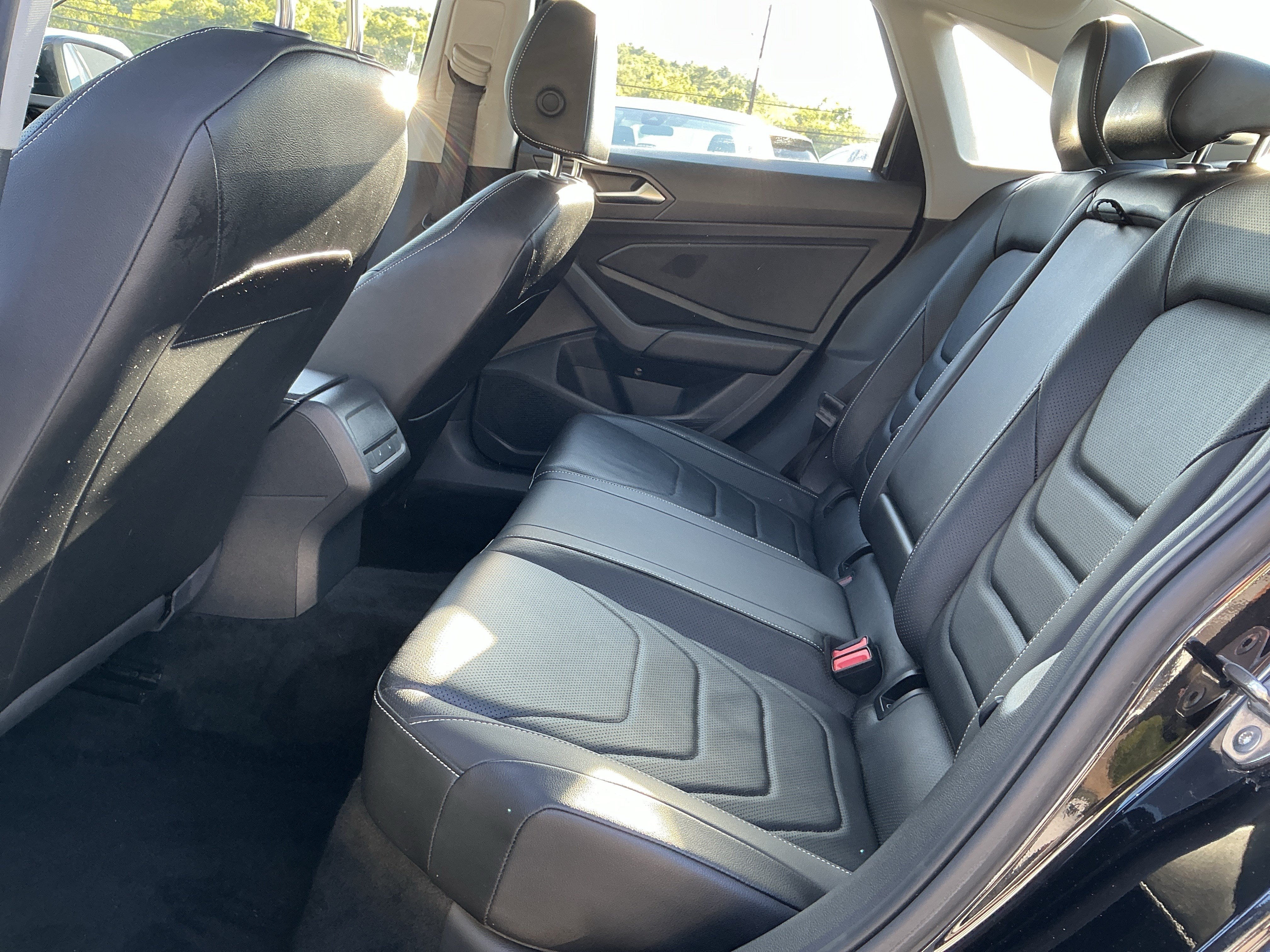 Used 2022 Volkswagen Jetta SEL FWD image 16