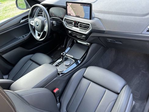 Used 2022 BMW X4 xDrive30i w/ Premium Package 2 image 17