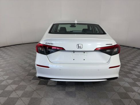 Used 2024 Honda Civic Touring image 6