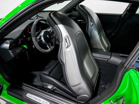 Used 2014 Porsche 911 Carrera 4S image 22