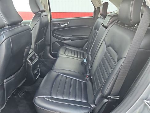 Used 2022 Ford Edge SEL AWD/4WD image 37