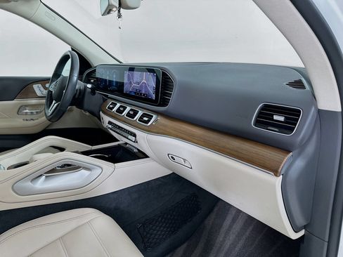 Certified 2020 Mercedes-Benz GLE 450 4MATIC image 32