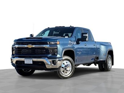 New 2026 Chevrolet Silverado 3500 LT w/ Safety Package