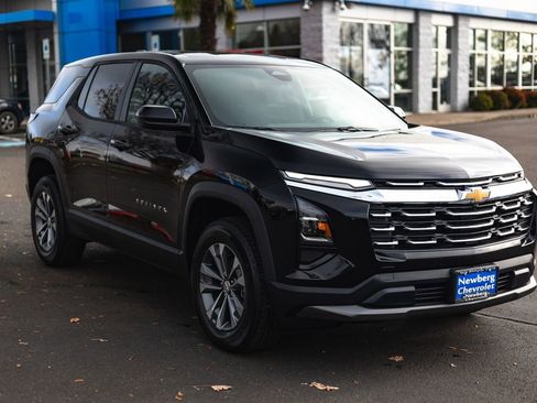 New 2026 Chevrolet Equinox LT w/ LPO, Floor Liner Package image 28