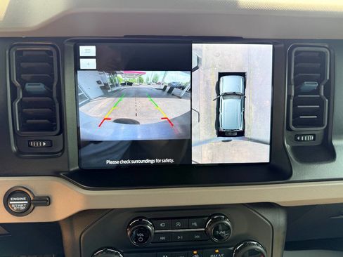 Used 2022 Ford Bronco Wildtrak AWD/4WD image 25