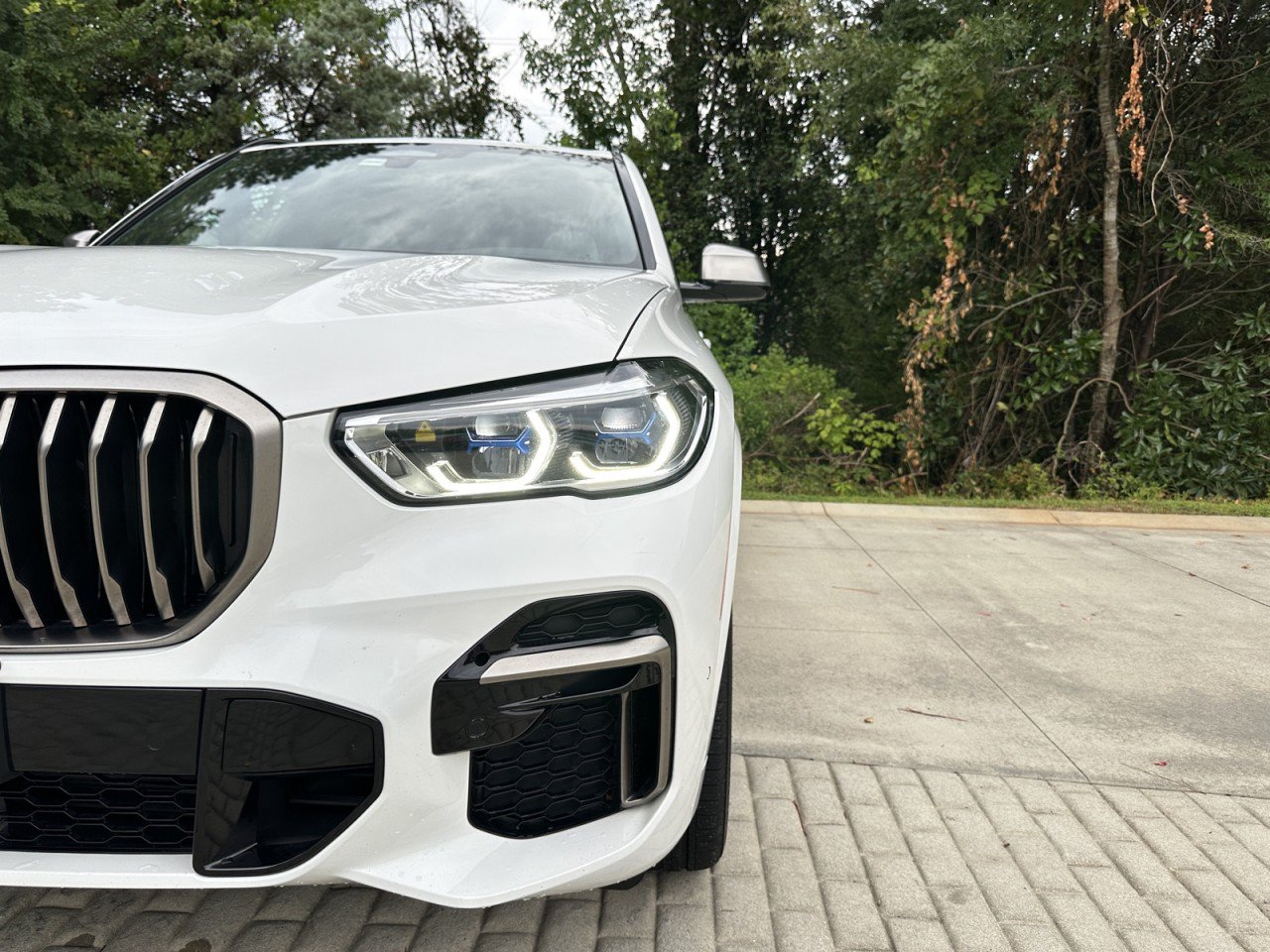 Used 2023 BMW X5 M50i AWD/4WD image 8