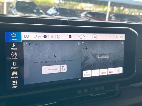 Used 2025 Jeep Gladiator Sport AWD/4WD image 18