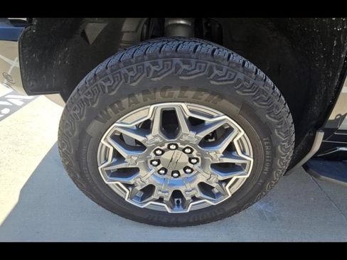 Used 2025 GMC Hummer EV 3X AWD/4WD image 11