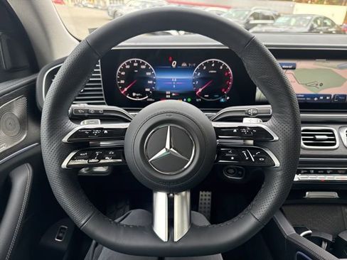 New 2026 Mercedes-Benz GLS 450 4MATIC image 14