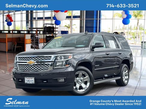 Used 2017 Chevrolet Tahoe LT w/ LT Signature Package image 1