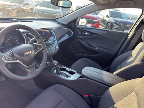 Used 2023 Chevrolet Malibu LT w/ Sport Edition image 23