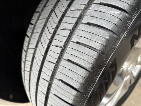 Certified 2020 Buick Enclave Avenir w/ Avenir Technology Package image 12